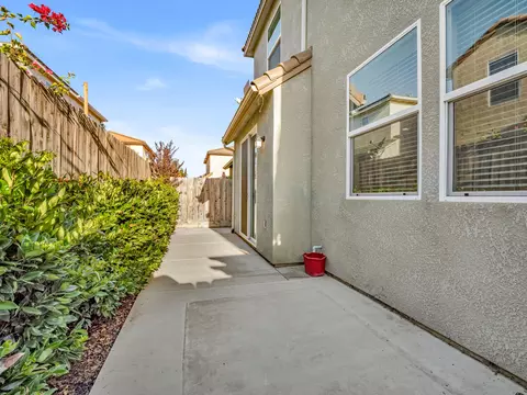 3721 Artistry Way, Clovis, CA 93619 photo 32