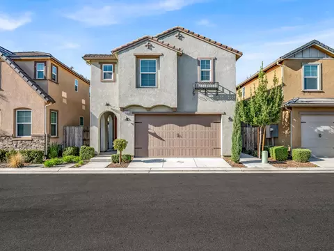 3721 Artistry Way, Clovis, CA 93619