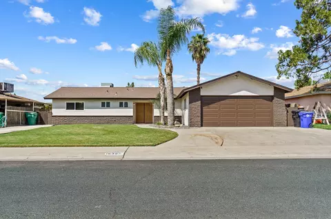1938 W Cherry Ave, Porterville, CA 93257