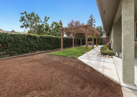 685 E Chevy Chase Dr, Tulare, CA 93274 photo 45