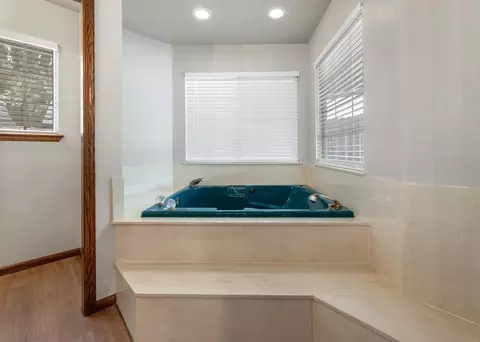 685 E Chevy Chase Dr, Tulare, CA 93274 photo 32