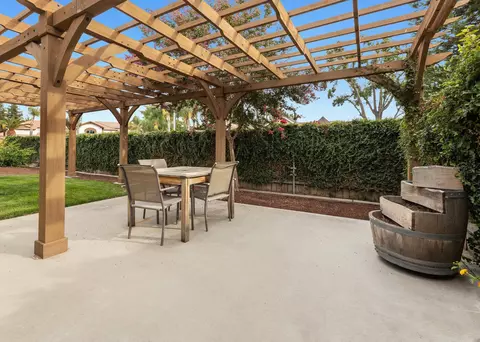 685 E Chevy Chase Dr, Tulare, CA 93274 photo 44