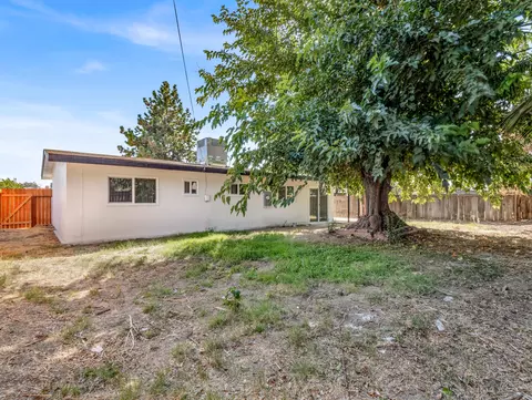 1440 E Cecil Ave, Visalia, CA 93292 photo 24