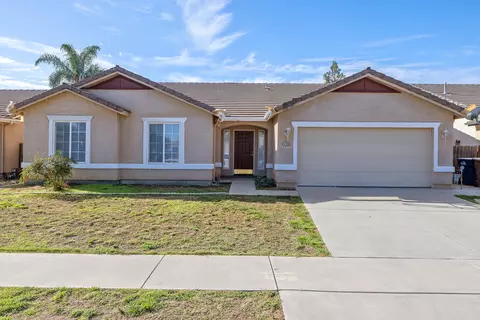 1785 Cabrillo Ave, Tulare, CA 93274