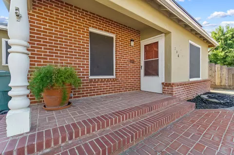 236 N A St, Exeter, CA 93221 photo 3