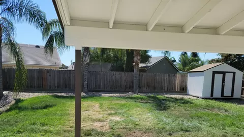 4025 E Cambridge Ave, Visalia, CA 93292 photo 30