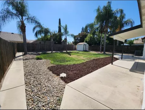 4025 E Cambridge Ave, Visalia, CA 93292 photo 32
