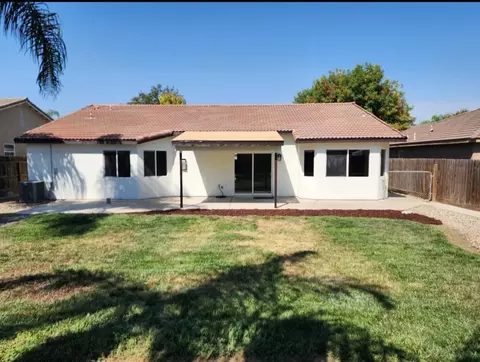 4025 E Cambridge Ave, Visalia, CA 93292 photo 27