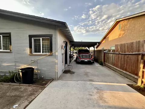 521 E Tulare Ave, Visalia, CA 93292 photo 17