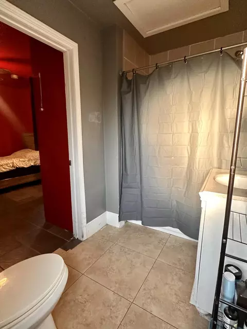 521 E Tulare Ave, Visalia, CA 93292 photo 14