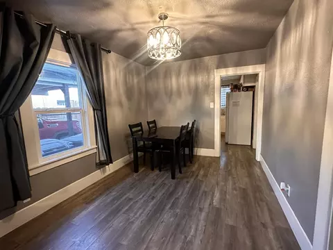 521 E Tulare Ave, Visalia, CA 93292 photo 5