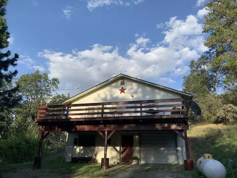 505 Cedar Brk Trl, California Hot Springs, CA 93207