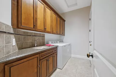1874 E San Gregorio, Tulare, CA 93274 photo 17