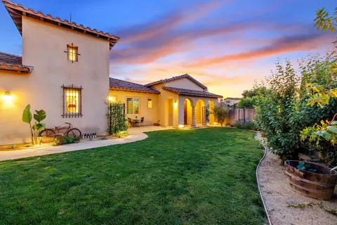 1874 E San Gregorio, Tulare, CA 93274 photo 5