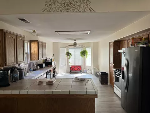 2450 E Beech Ave, Visalia, CA 93292 photo 7