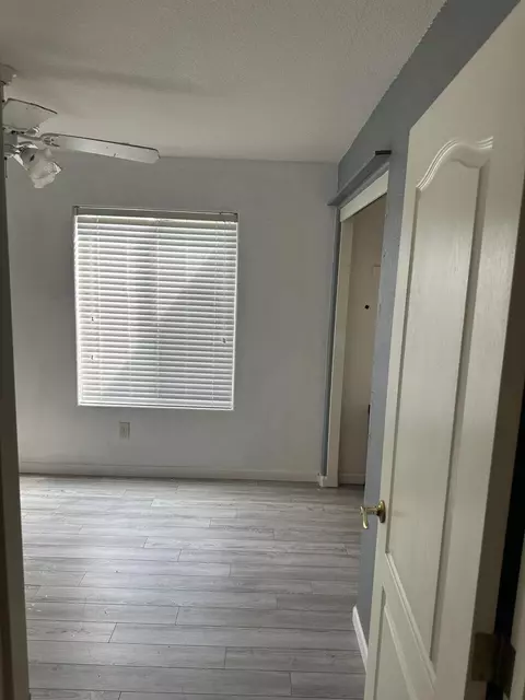 2450 E Beech Ave, Visalia, CA 93292 photo 11