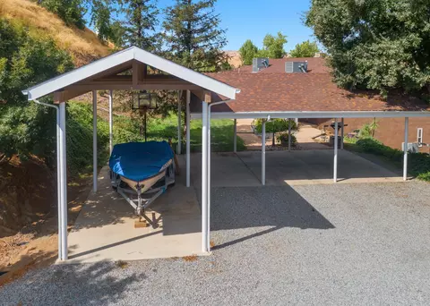 31200 Dahlem Dr, Exeter, CA 93221 photo 4
