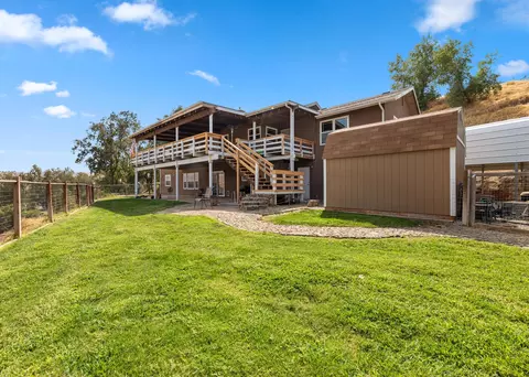 31200 Dahlem Dr, Exeter, CA 93221 photo 2