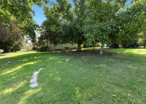 345 W Jayne Ave, Tipton, CA 93272 photo 4
