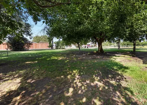 345 W Jayne Ave, Tipton, CA 93272 photo 32