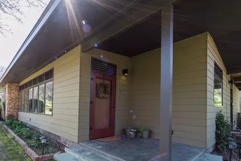 43428 Alta Acres Dr, Three Rivers, CA 93271 photo 2
