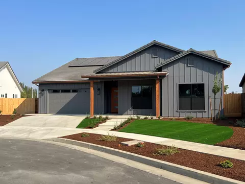 115 King St, Exeter, CA 93221