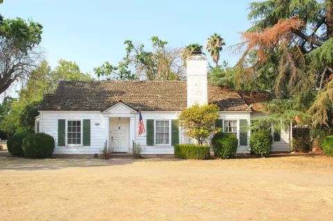 4879 N Sunset Ave, Fresno, CA 93704