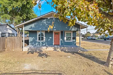 1201 Middleton St, Hanford, CA 93230