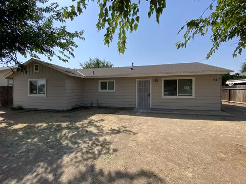 477 N Euclid Ave, Dinuba, CA 93618