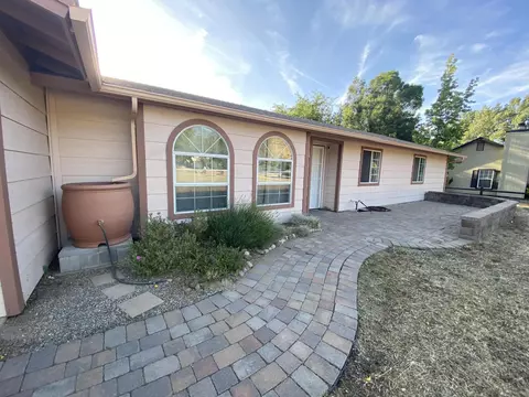 40855 Grouse Dr, Three Rivers, CA 93271 photo 2