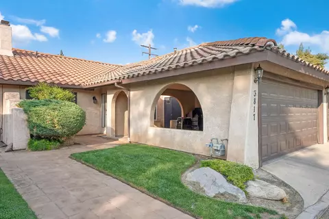 3817 W Damsen Ave, Visalia, CA 93291