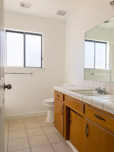 408 James Ave, Corcoran, CA 93212 photo 10