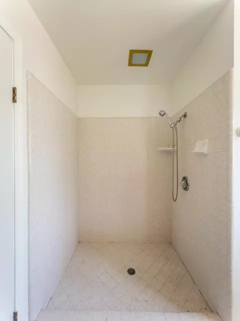 408 James Ave, Corcoran, CA 93212 photo 11