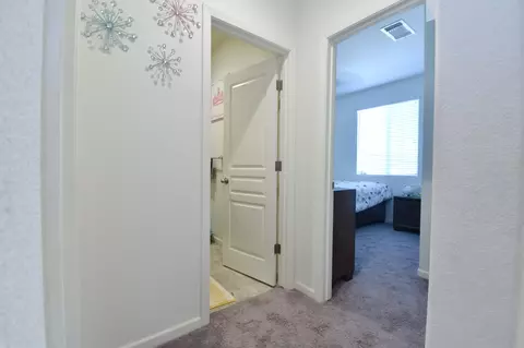 3933 E Kaweah Ave, Visalia, CA 93292 photo 7