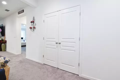 3933 E Kaweah Ave, Visalia, CA 93292 photo 13