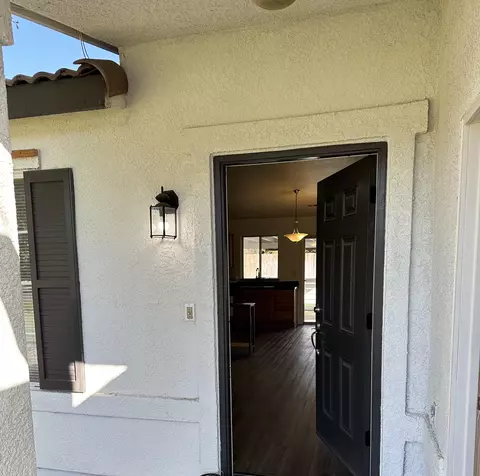 1944 E Monte Verde Ave, Visalia, CA 93292 photo 4