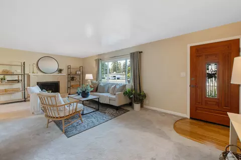 179 E Sandra Ave, Tulare, CA 93274 photo 6