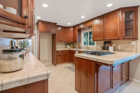 179 E Sandra Ave, Tulare, CA 93274 photo 20