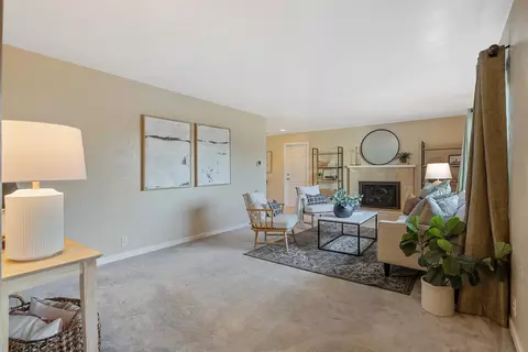 179 E Sandra Ave, Tulare, CA 93274 photo 5