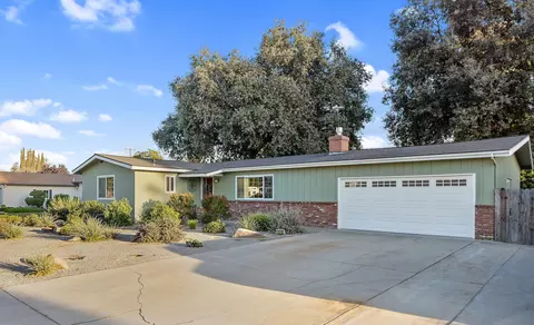 179 E Sandra Ave, Tulare, CA 93274 photo 3