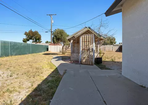 1004 E Ivy St, Hanford, CA 93230 photo 30