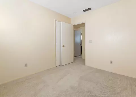 1004 E Ivy St, Hanford, CA 93230 photo 21