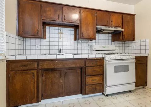 1004 E Ivy St, Hanford, CA 93230 photo 13