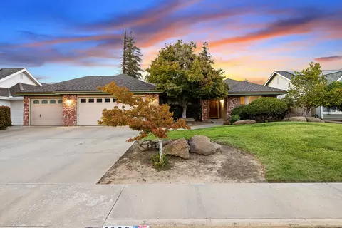 3938 W Hemlock Ave, Visalia, CA 93277