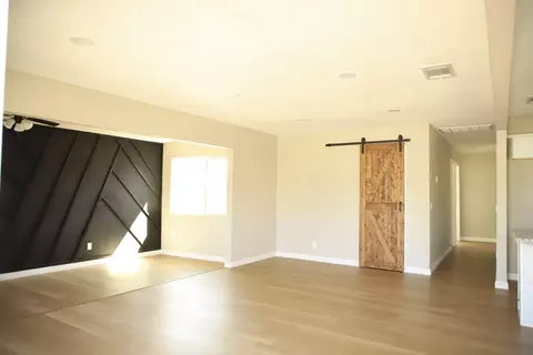 1021 Stanley Ave, Corcoran, CA 93212 photo 6