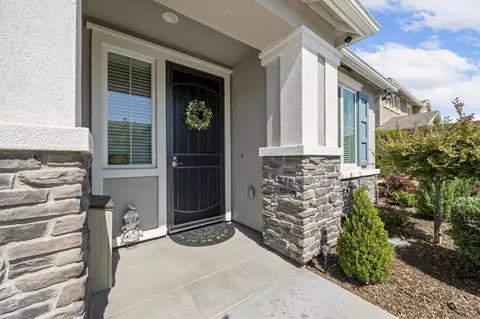 4016 E Kaweah Ave, Visalia, CA 93292 photo 5