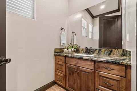2253 W Benton Ct, Exeter, CA 93221 photo 34