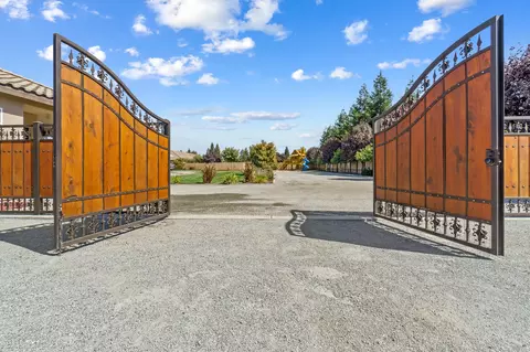 2253 W Benton Ct, Exeter, CA 93221 photo 74