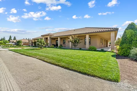 2253 W Benton Ct, Exeter, CA 93221 photo 5