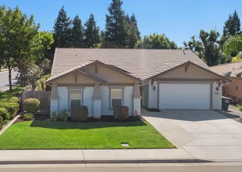 2029 E Monte Verde Ave, Visalia, CA 93292 photo 4